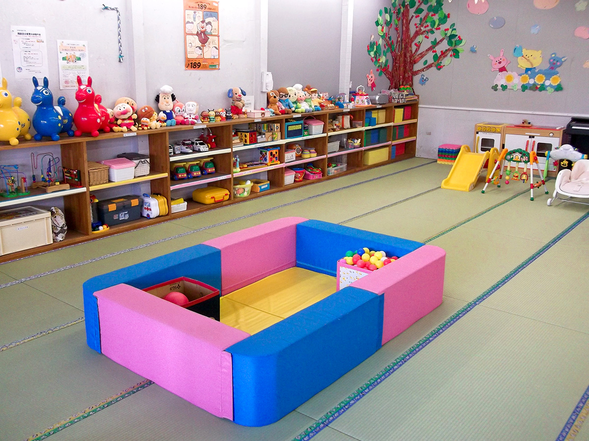ひなのおうち つどいの広場